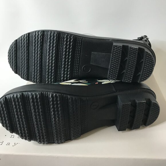 New Black Floral Vicki Mid Calf Waterproof Rain Boots ~ A New Day Size 7 - Picture 8 of 11